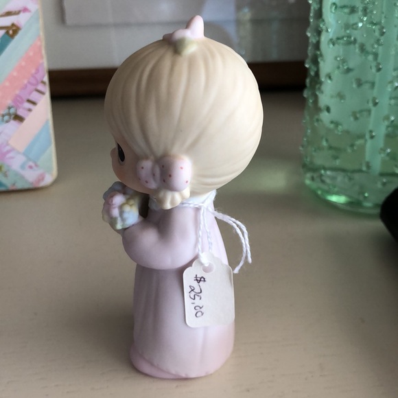 Precious Moments Bridesmaid Figurine - Picture 4 of 6